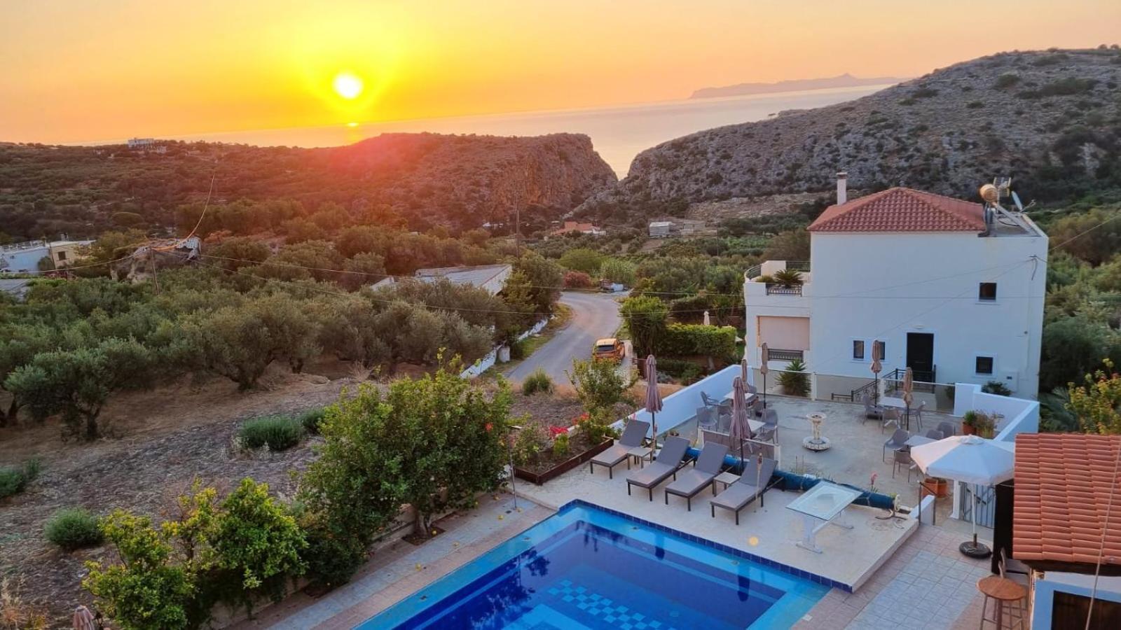 Infinity Wellness Boutique Hotel Afráta Eksteriør bilde